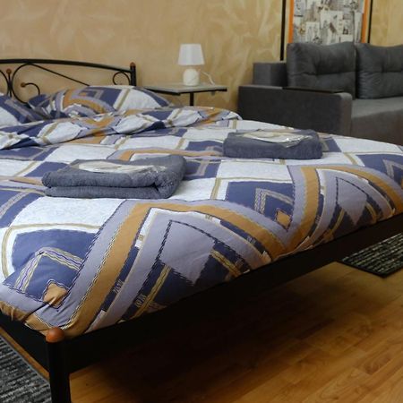 Uneed Rooms: Sky Kiev Exterior foto